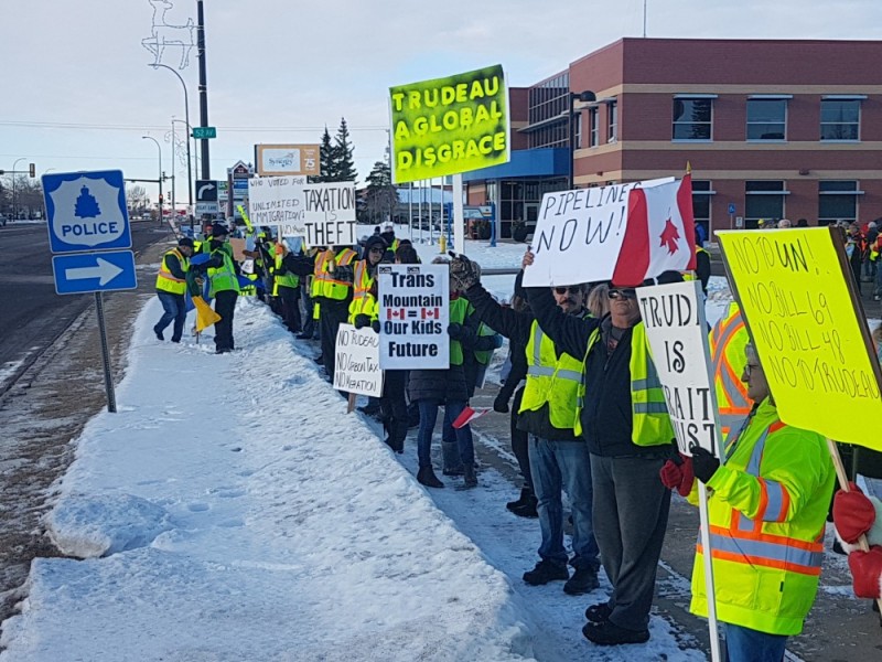 Morbid symptoms: Alberta's 'Yellow Vest' movement – Canadian Dimension